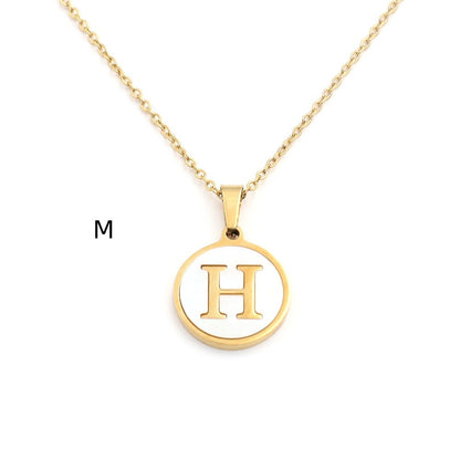 Halsketten mit Initialen