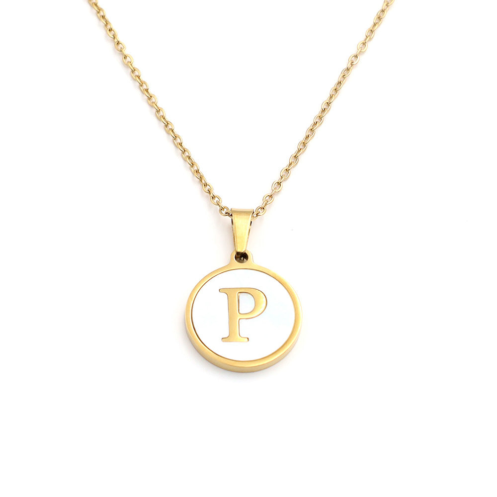 Halsketten mit Initialen