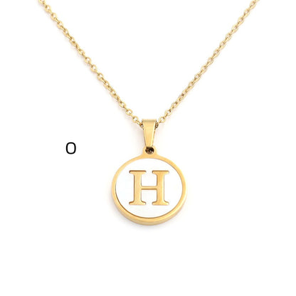 Halsketten mit Initialen