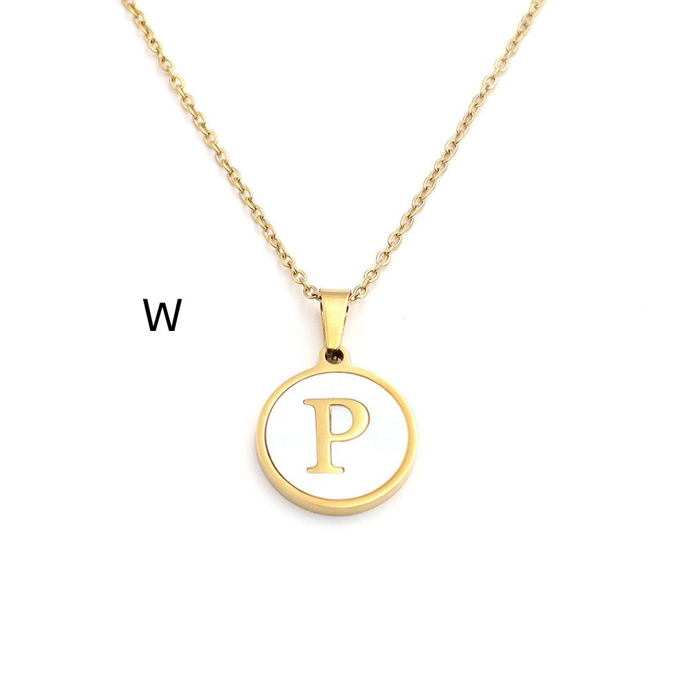 Halsketten mit Initialen